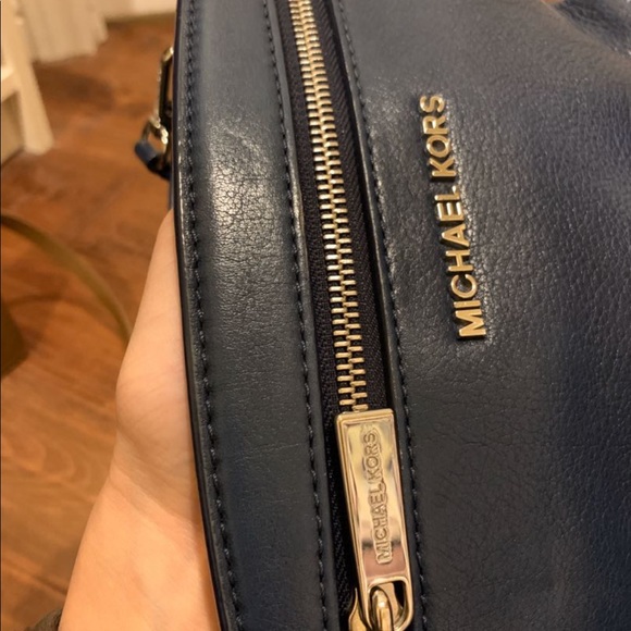 Michael Kors Navy Blue Crossbody Bag - Picture 3 of 3